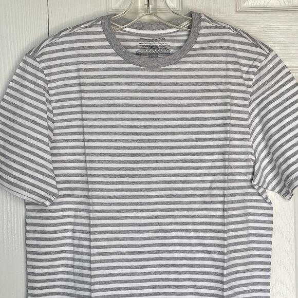 New Men T Shirt XS Stripes Crewneck Tee Gray Short Sleeve - Picture 3 of 9